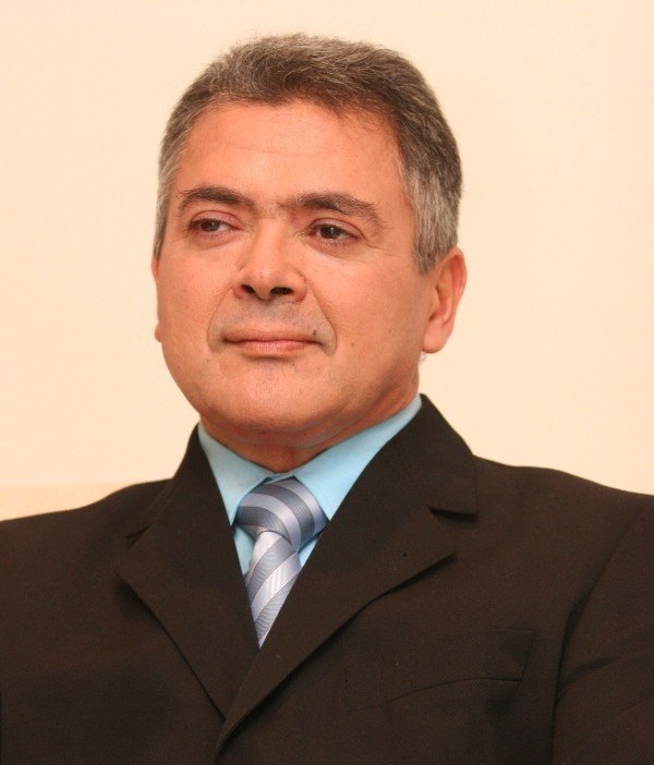 FRANCISCO DE ASSIS MONTENEGRO CARVALHO